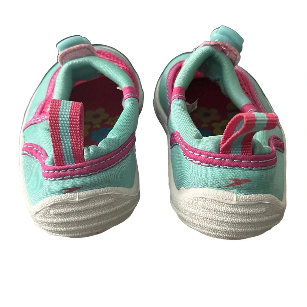 Baby Speedo Water Shoes Size 5/6